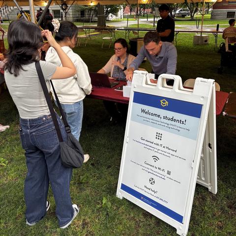 Students register at Fall Startup.